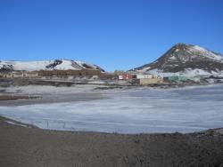 A view of McMurdo Station from Hut Point. Photo by Jacquelyn Hams.