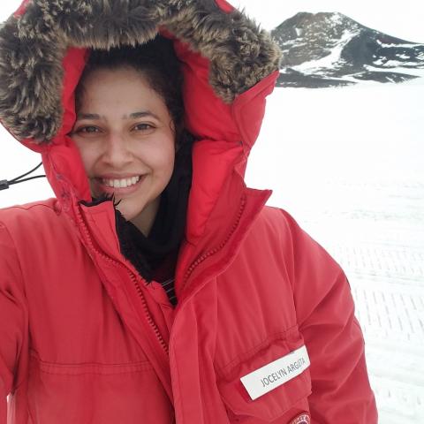 Jocelyn Argueta on the Ross Ice Shelf 
