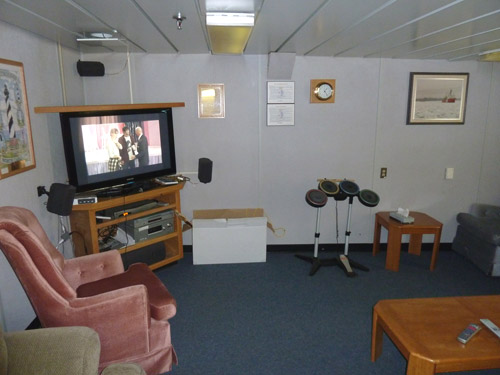 Crew Lounge, CCG Cutter Louis S. St. Laurent