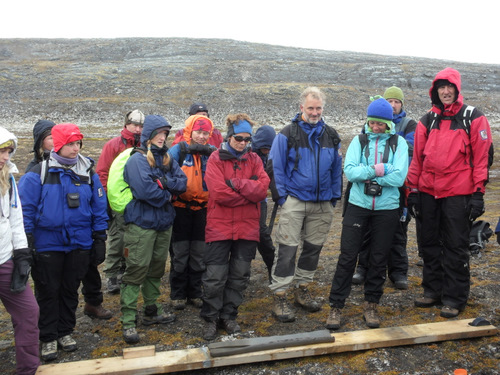 Norwegian group and the extruded sediment core.
