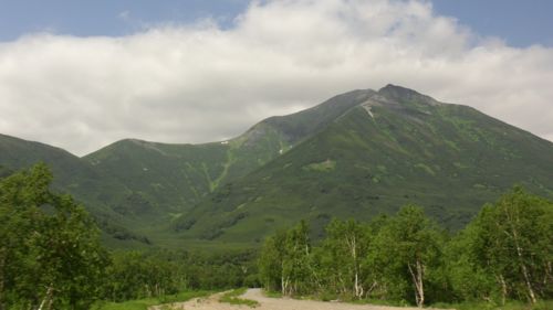 A view of the ridge from the bus