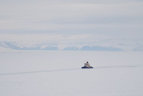 Oden in McMurdo Sound