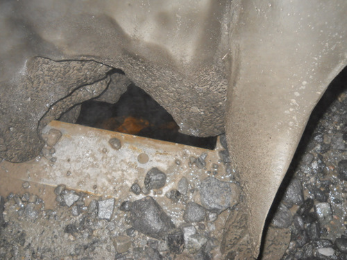 The vertical shaft exposed