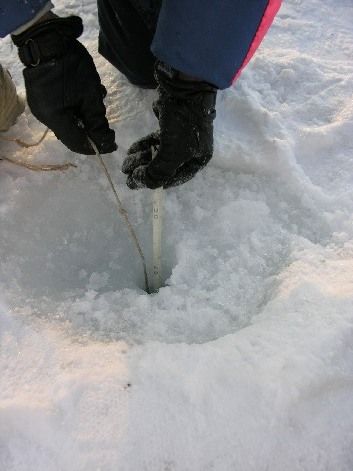Ice measuring