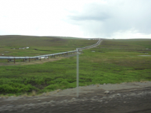 Alaska Pipeline near Toolik Field Station showing zig-zag design to allow for ex