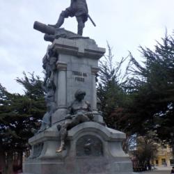 Magellan Statue