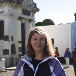 Claire at Punta Arenas cemetery